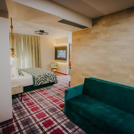 Lostrita - Pastravarie, Hotel & Spa Μπάια Μάρε Εξωτερικό φωτογραφία
