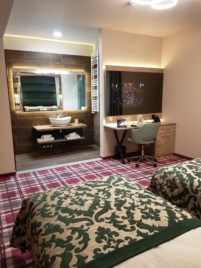 Lostrita - Pastravarie, Hotel & Spa Μπάια Μάρε Εξωτερικό φωτογραφία