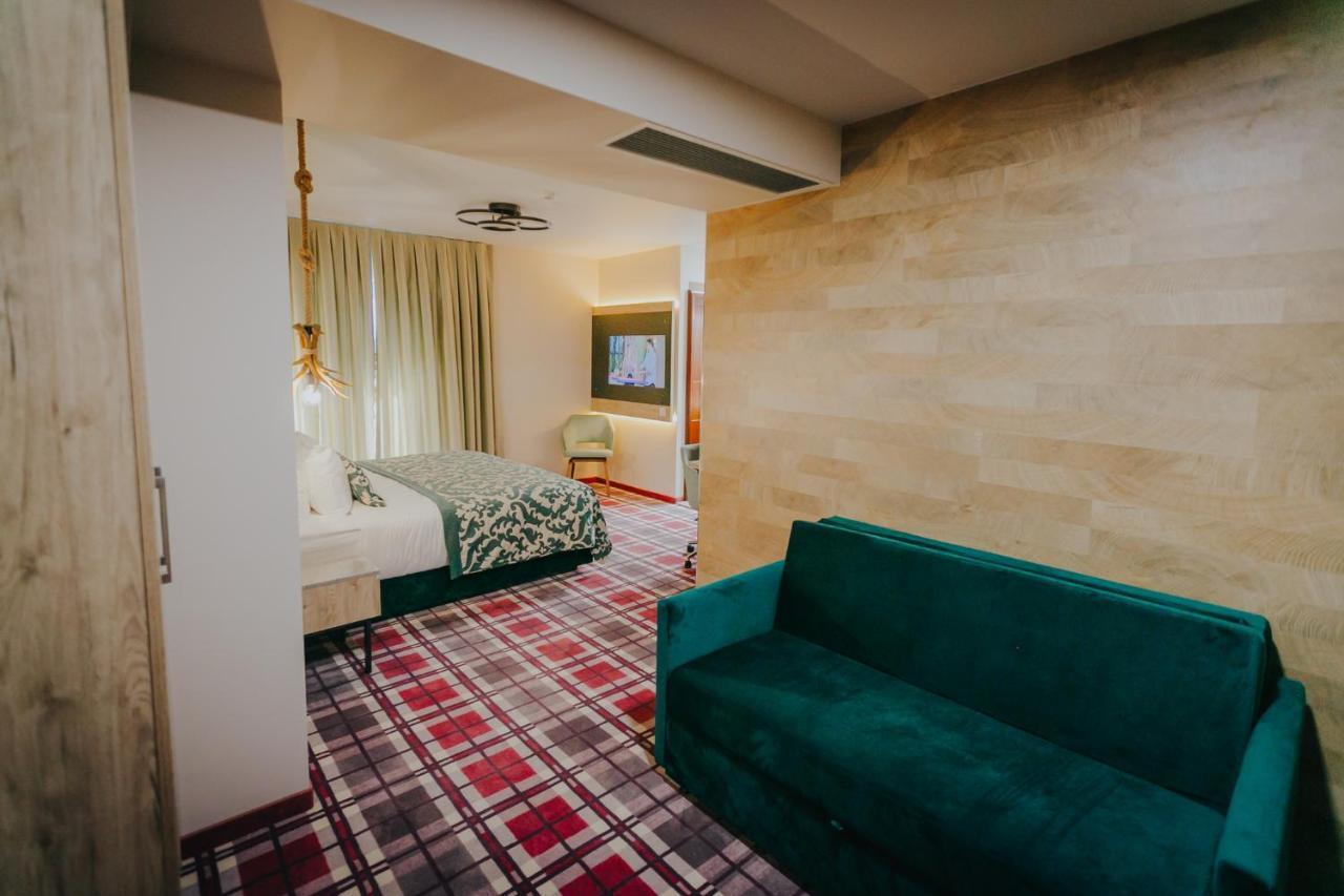 Lostrita - Pastravarie, Hotel & Spa Μπάια Μάρε Εξωτερικό φωτογραφία